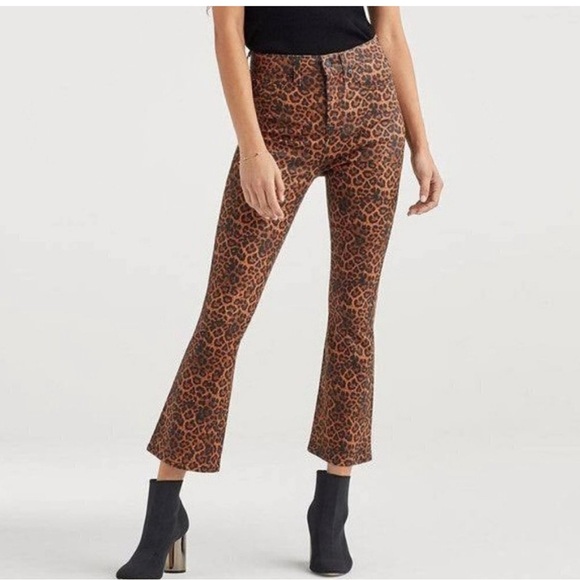 EUC 7 For All Mankind Leopard-Print High Rise Slim Fit Kick Flare Cropped Jeans - Picture 1 of 15